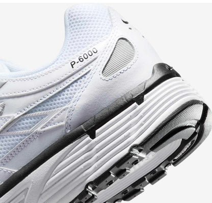 Zapatos Nike P6000 premium original  color blancos